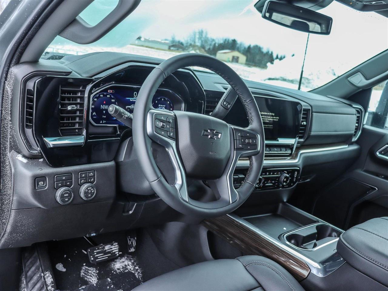 2026 Chevrolet Silverado 3500HD 4WD Crew Cab Standard Box LT Photo