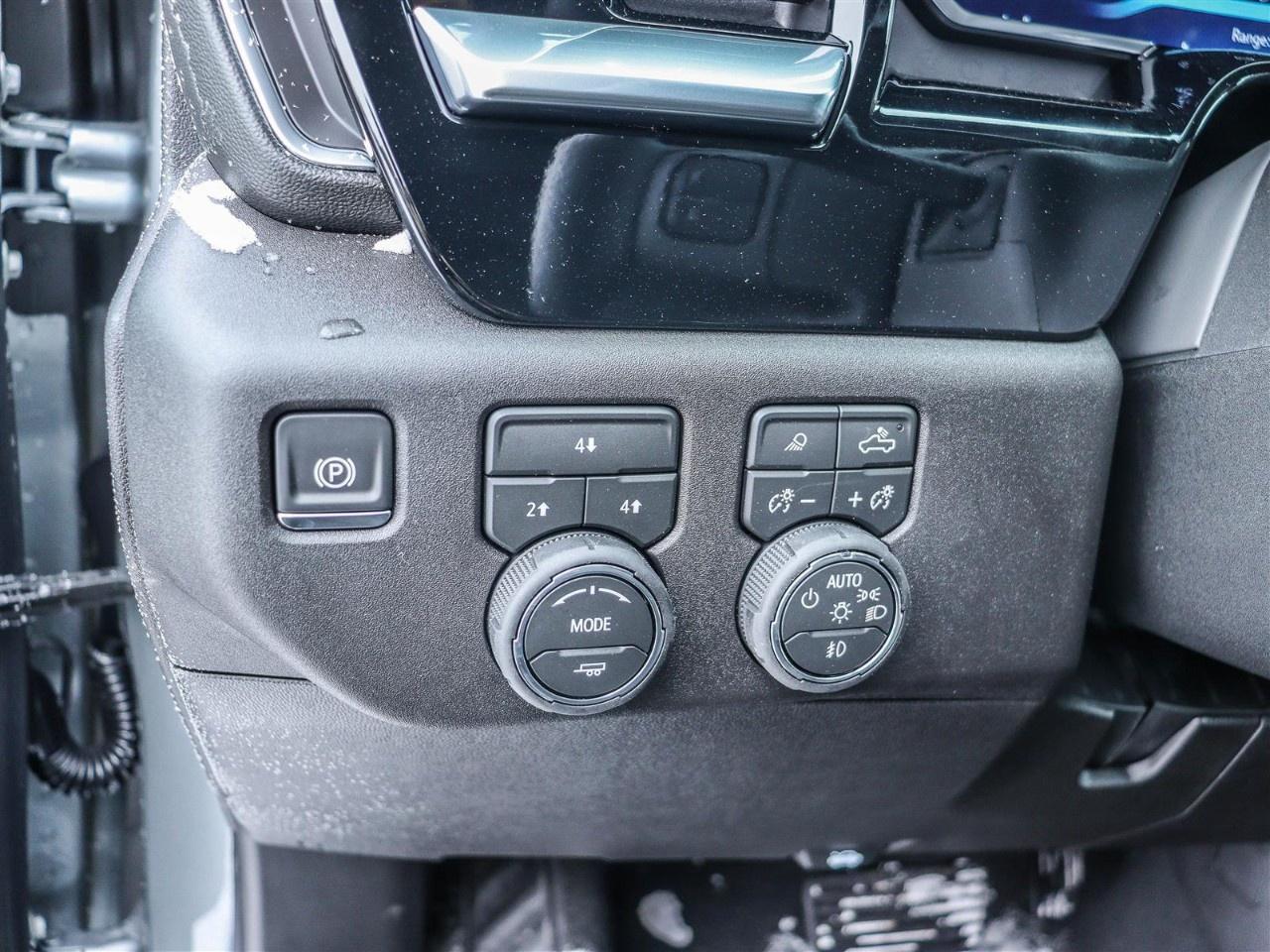 2026 Chevrolet Silverado 3500HD 4WD Crew Cab Standard Box LT Photo