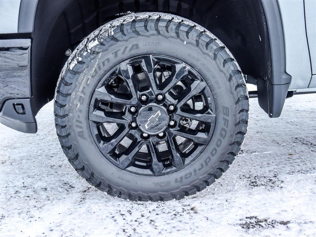 2026 Chevrolet Silverado 3500HD 4WD Crew Cab Standard Box LT Photo