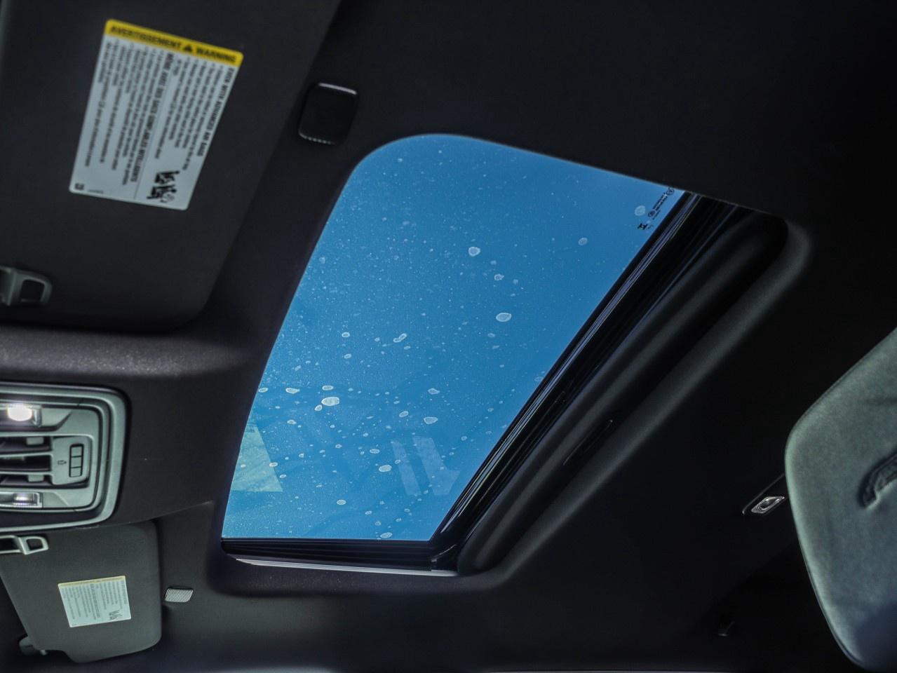 2026 GMC Sierra 1500 Crew Cab Standard Box 4-Wheel Drive AT4 Photo