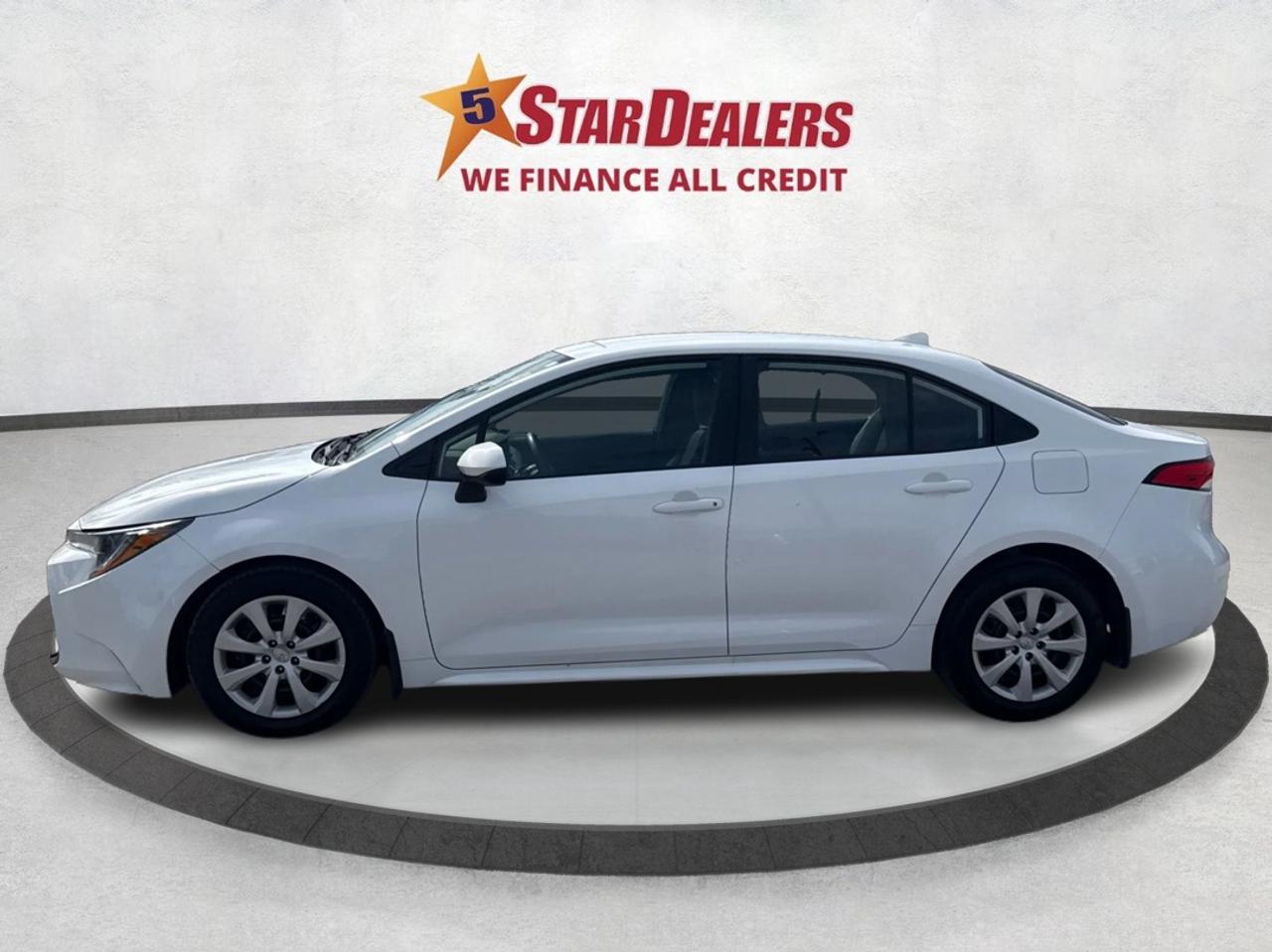 2023 Toyota Corolla LE HEATED SEATS MINT! WE FINANCE ALL CREDIT! Photo