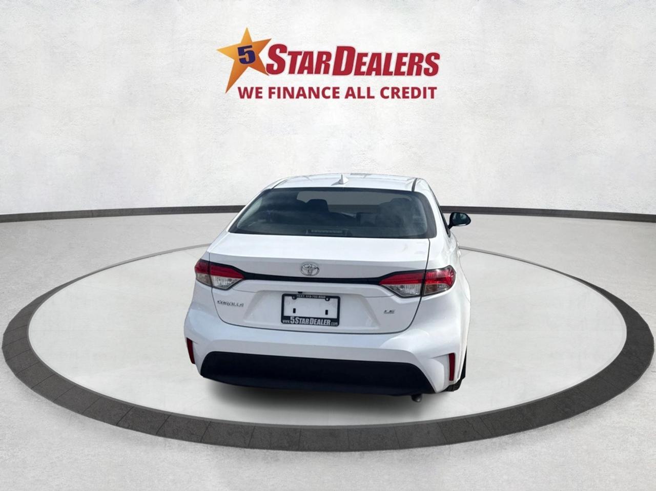 2023 Toyota Corolla LE HEATED SEATS MINT! WE FINANCE ALL CREDIT! Photo