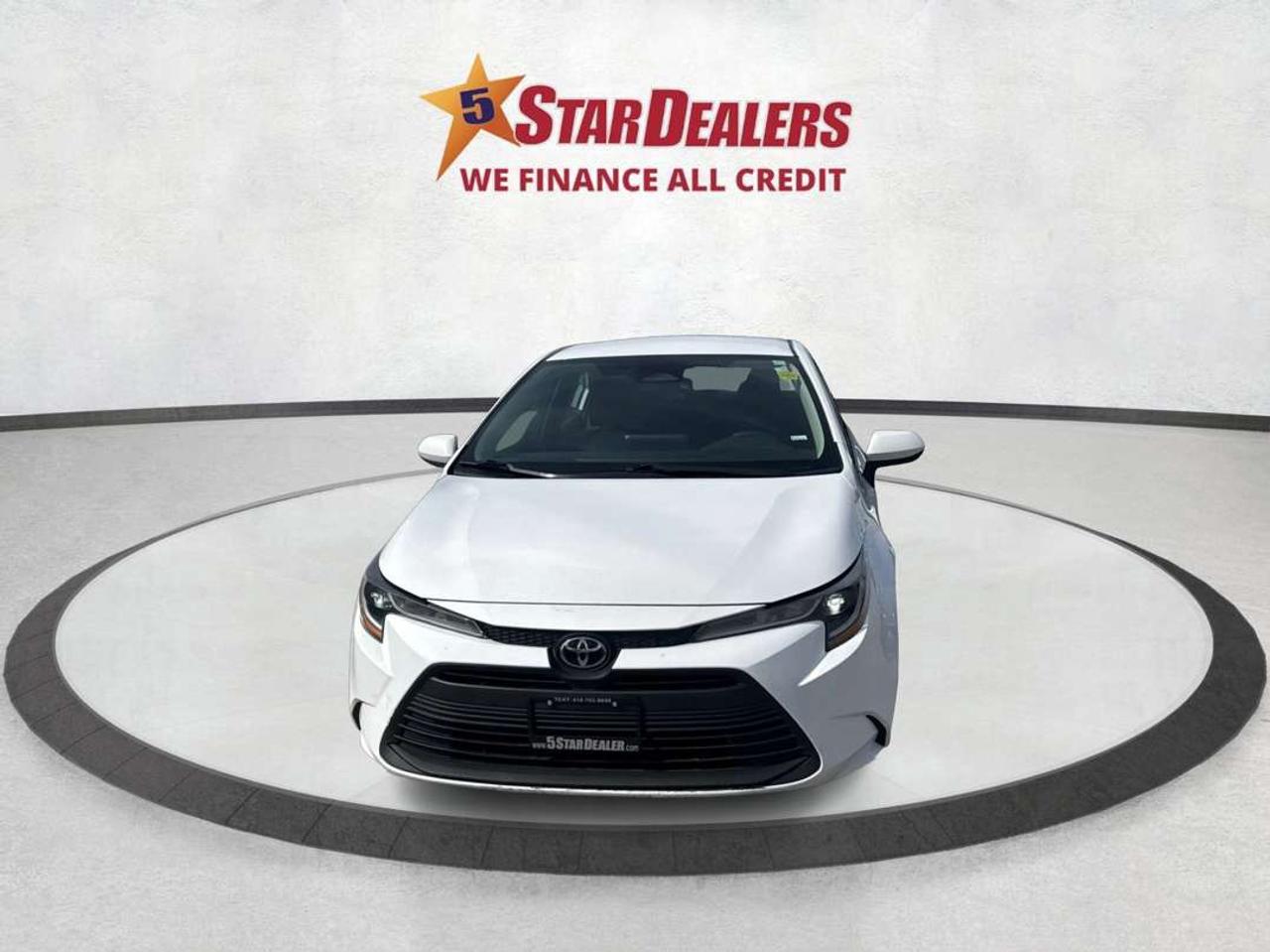 2023 Toyota Corolla LE HEATED SEATS MINT! WE FINANCE ALL CREDIT! Photo1