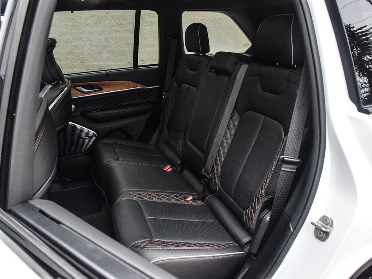 2024 Jeep Grand Cherokee Summit 4dr 4x4 Photo