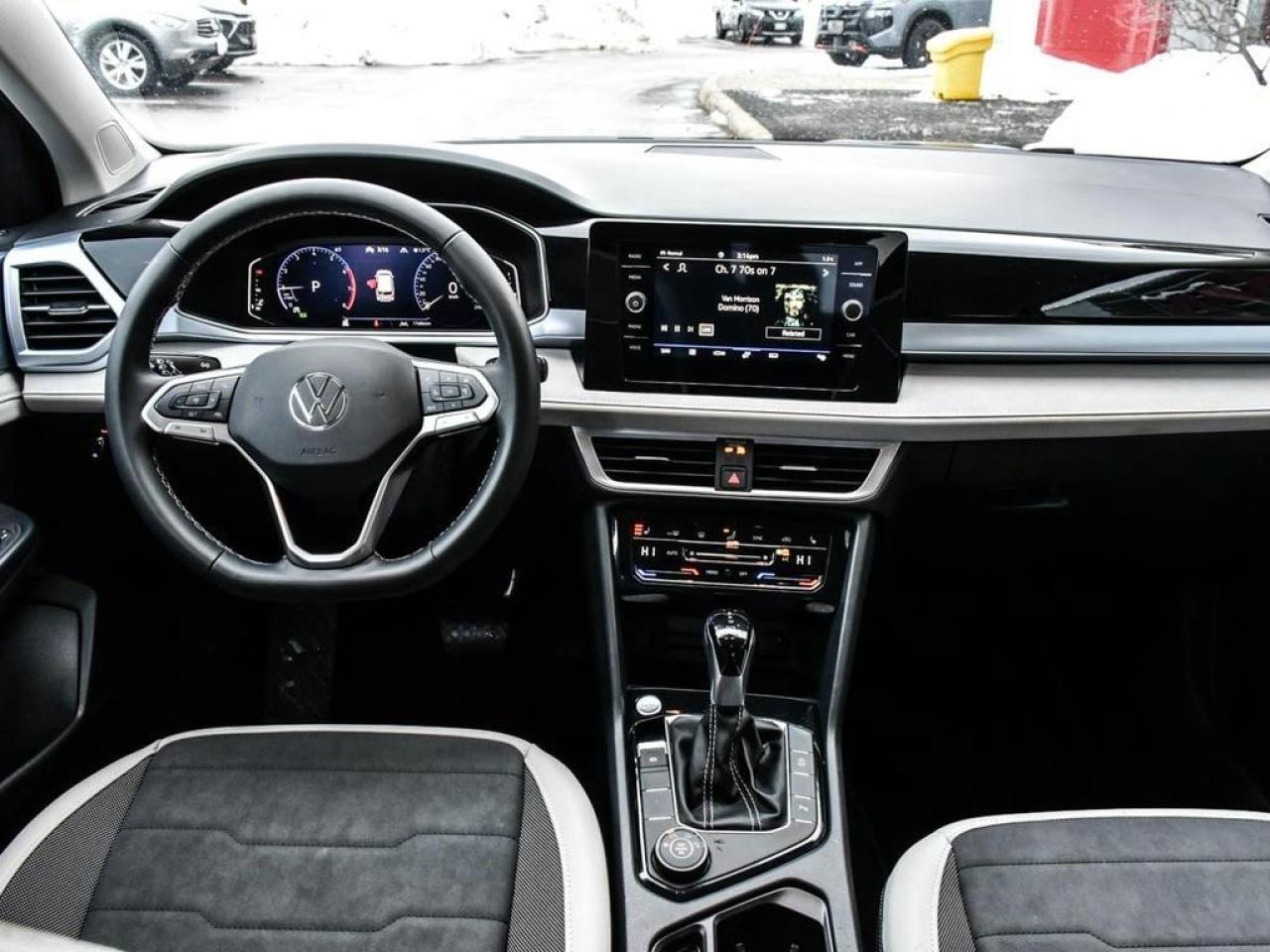 2025 Volkswagen Taos Comfortline 4dr All-Wheel Drive 4MOTION Photo