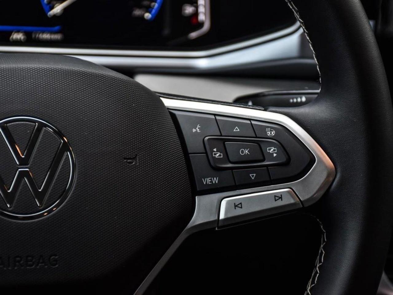 2025 Volkswagen Taos Comfortline 4dr All-Wheel Drive 4MOTION Photo