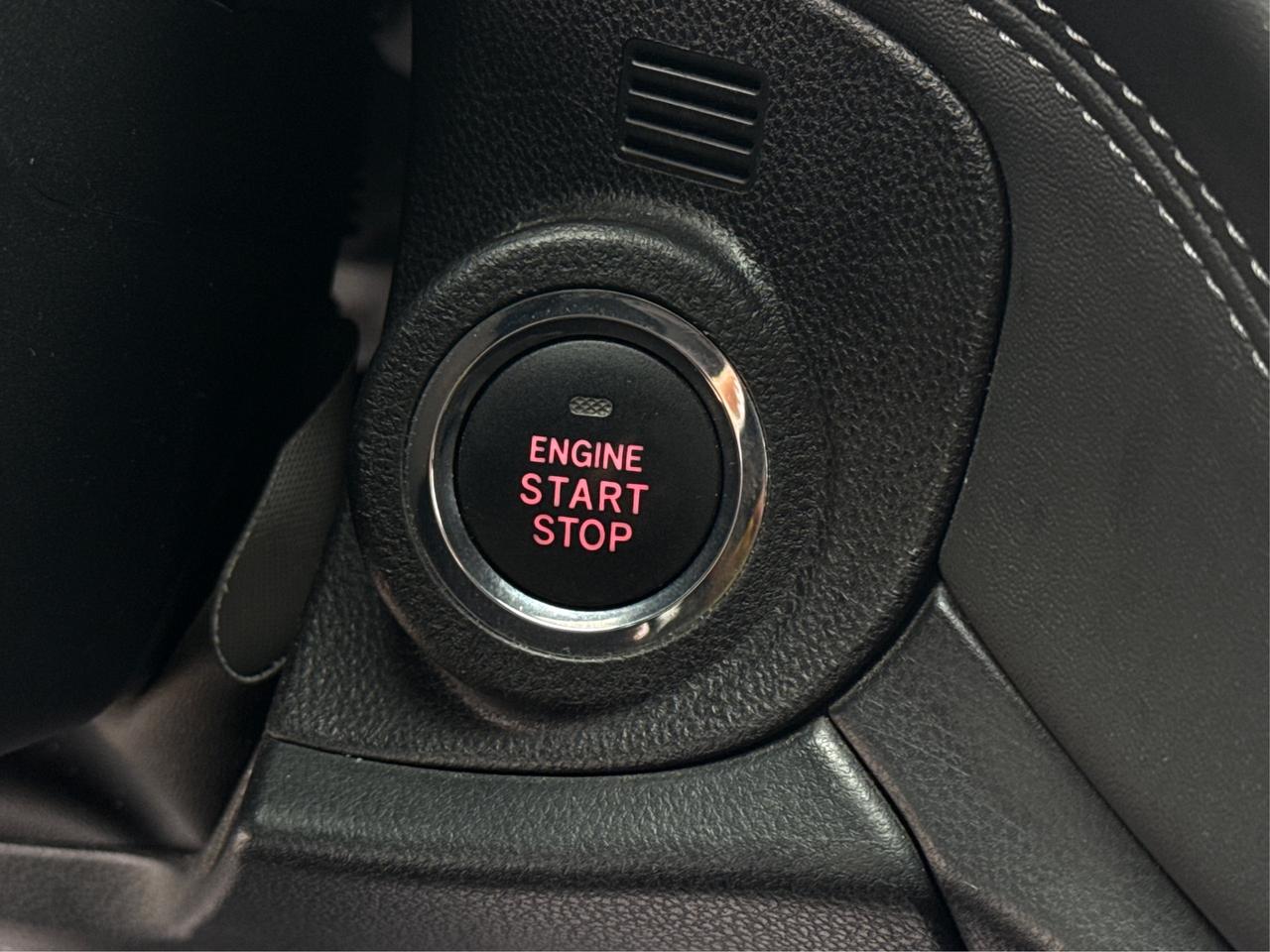 2022 Subaru Legacy AWD HEATED SEATS REAR CAM WE FINANCE ALL CREDIT! Photo