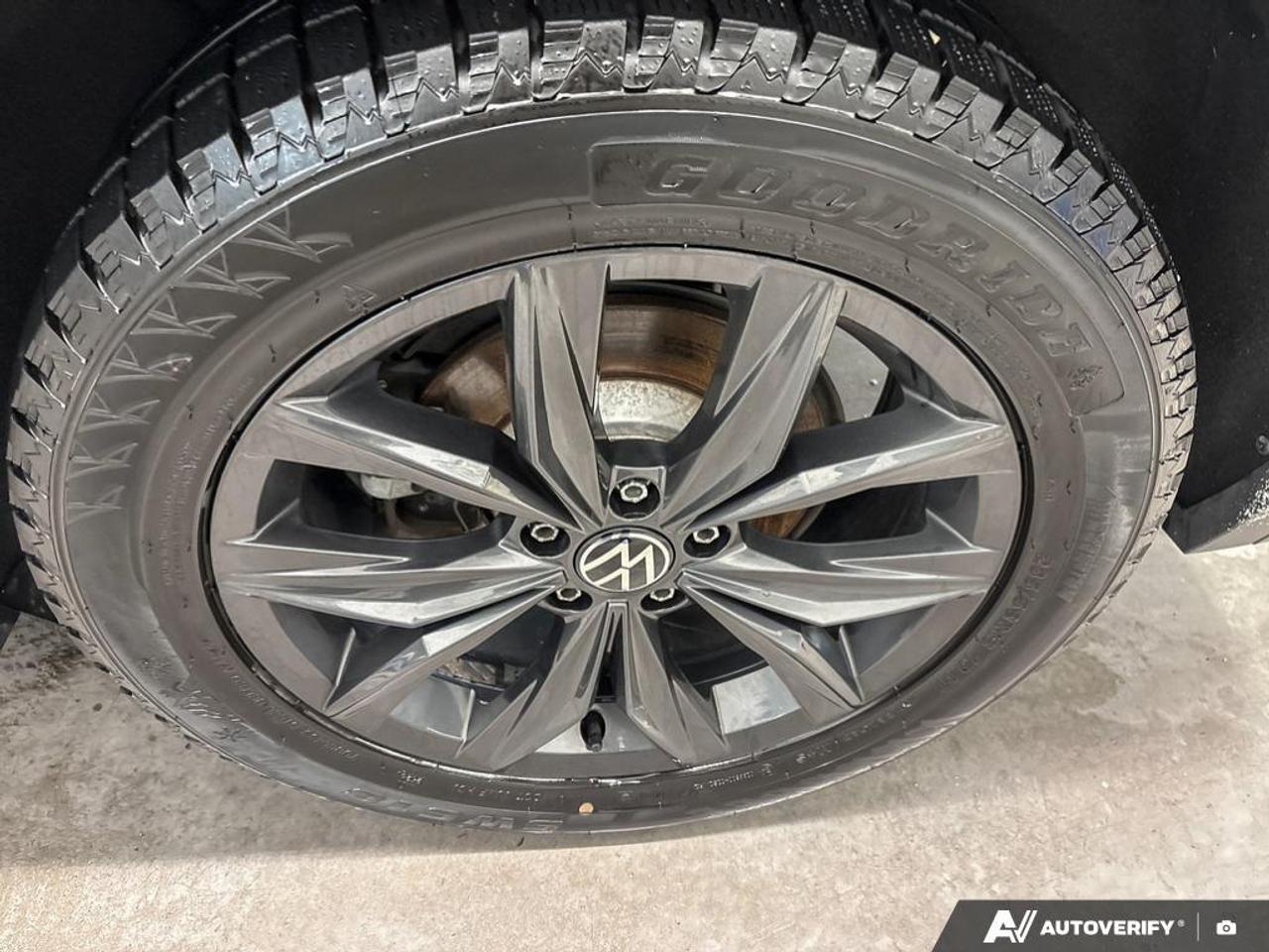 2024 Volkswagen Tiguan Comfortline 4dr All-wheel Drive 4MOTION Photo