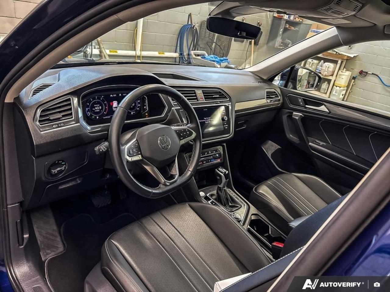 2024 Volkswagen Tiguan Comfortline 4dr All-wheel Drive 4MOTION Photo