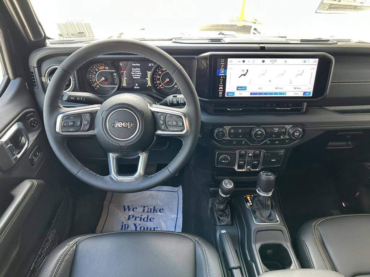 2026 Jeep Wrangler SAHARA 4DR 4X4 Photo