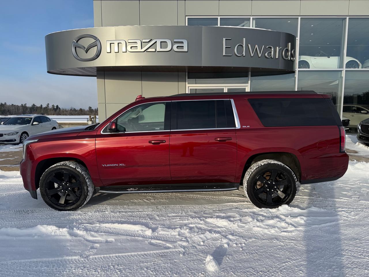 2019 GMC Yukon XL SLE 4X4 Photo