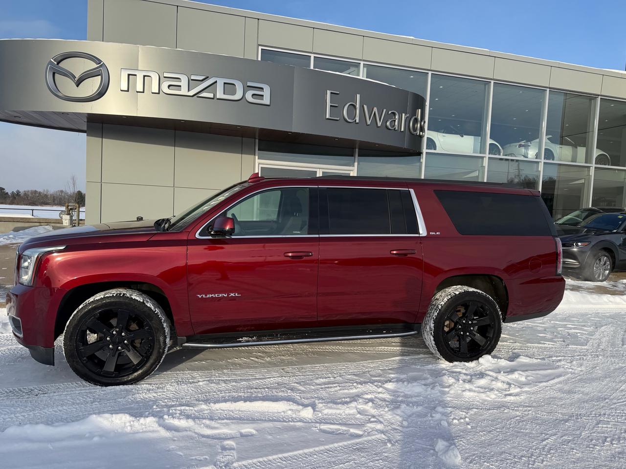 2019 GMC Yukon XL SLE 4X4 Photo