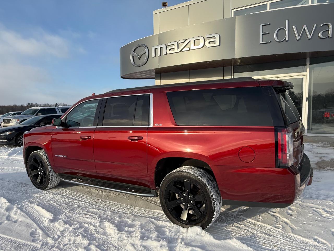 2019 GMC Yukon XL SLE 4X4 Photo