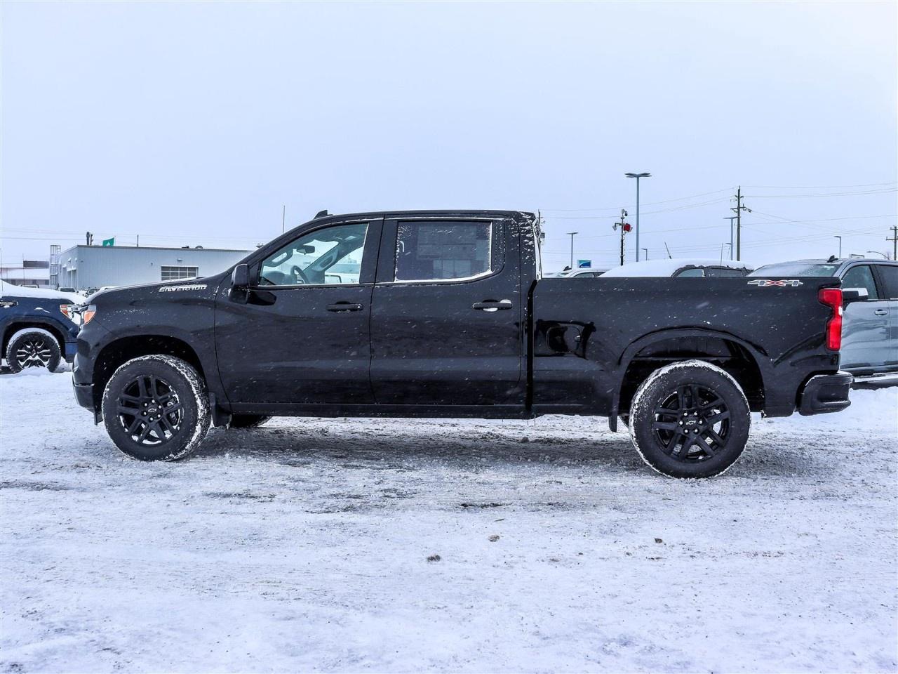 2026 Chevrolet Silverado 1500 Crew Cab Standard Box 4-Wheel Drive Custom Photo2