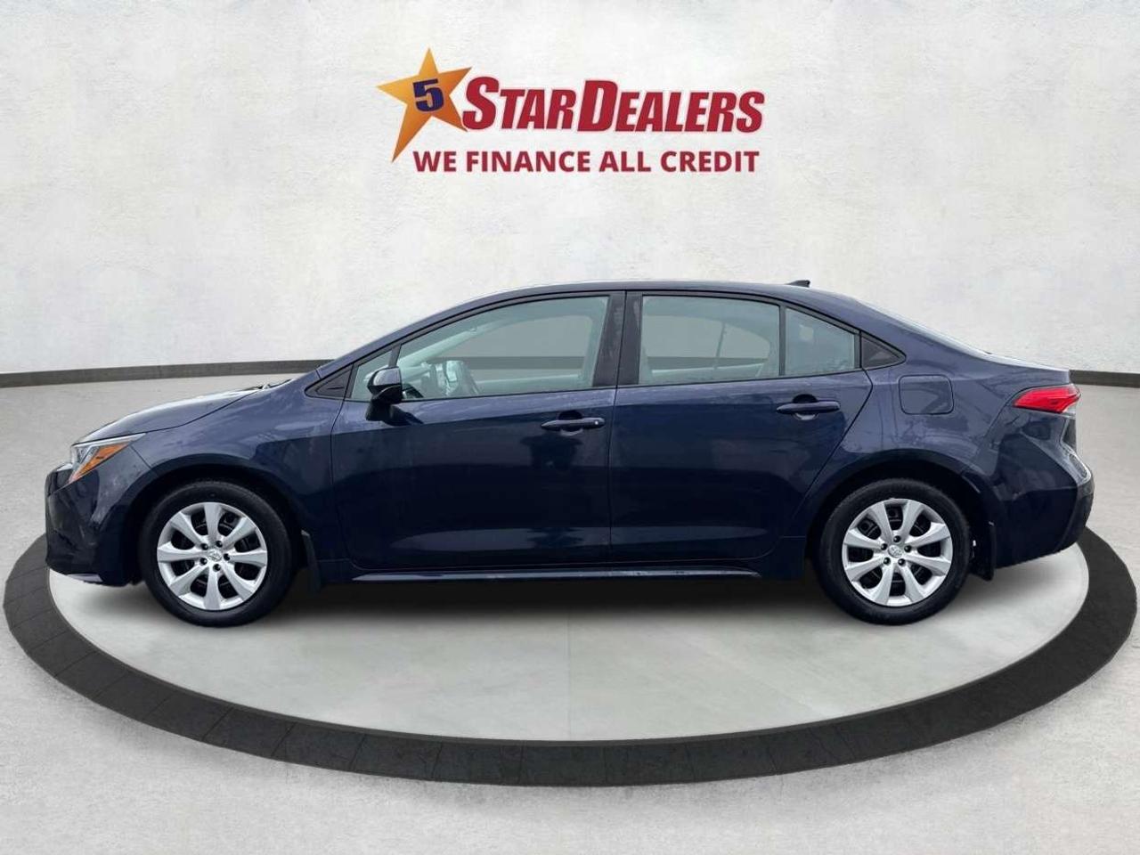 2023 Toyota Corolla LE CLEAN LOW KM MUST SEE WE FINANCE ALL CREDIT! Photo