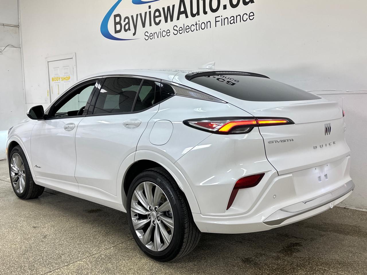 2024 Buick Envista Avenir 4dr Front-Wheel Drive Photo4