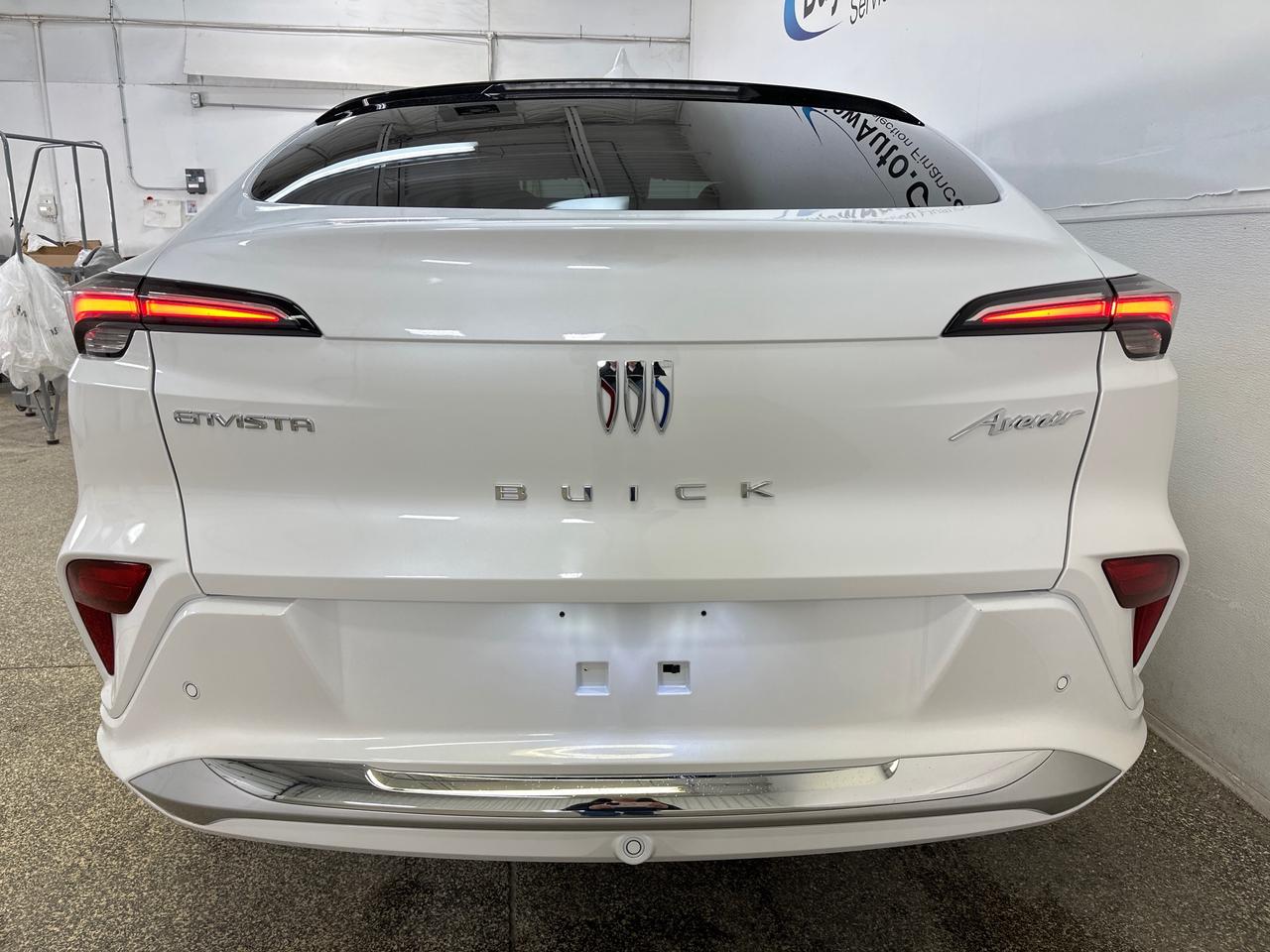 2024 Buick Envista Avenir 4dr Front-Wheel Drive Photo