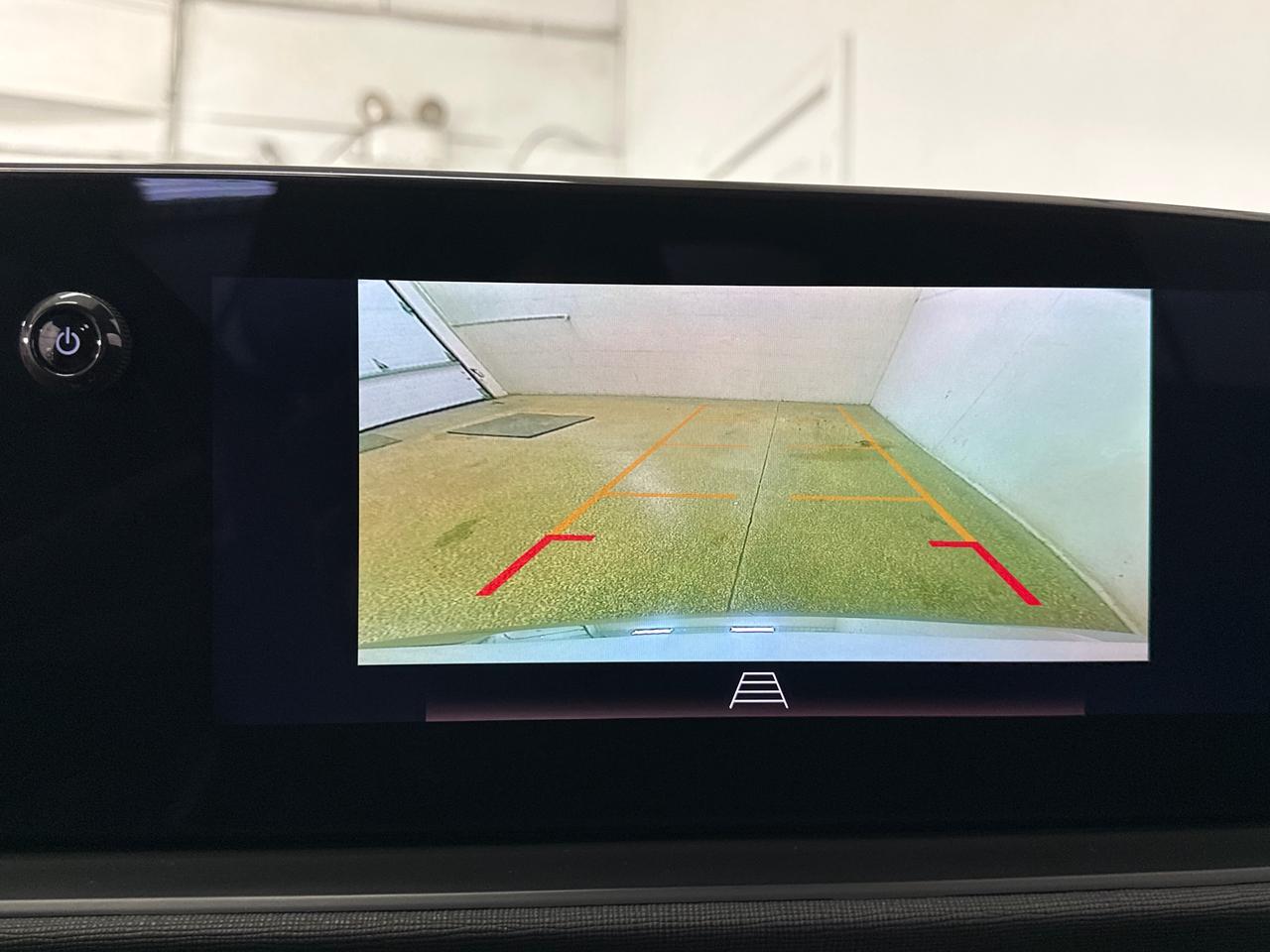 2024 Buick Envista Avenir 4dr Front-Wheel Drive Photo