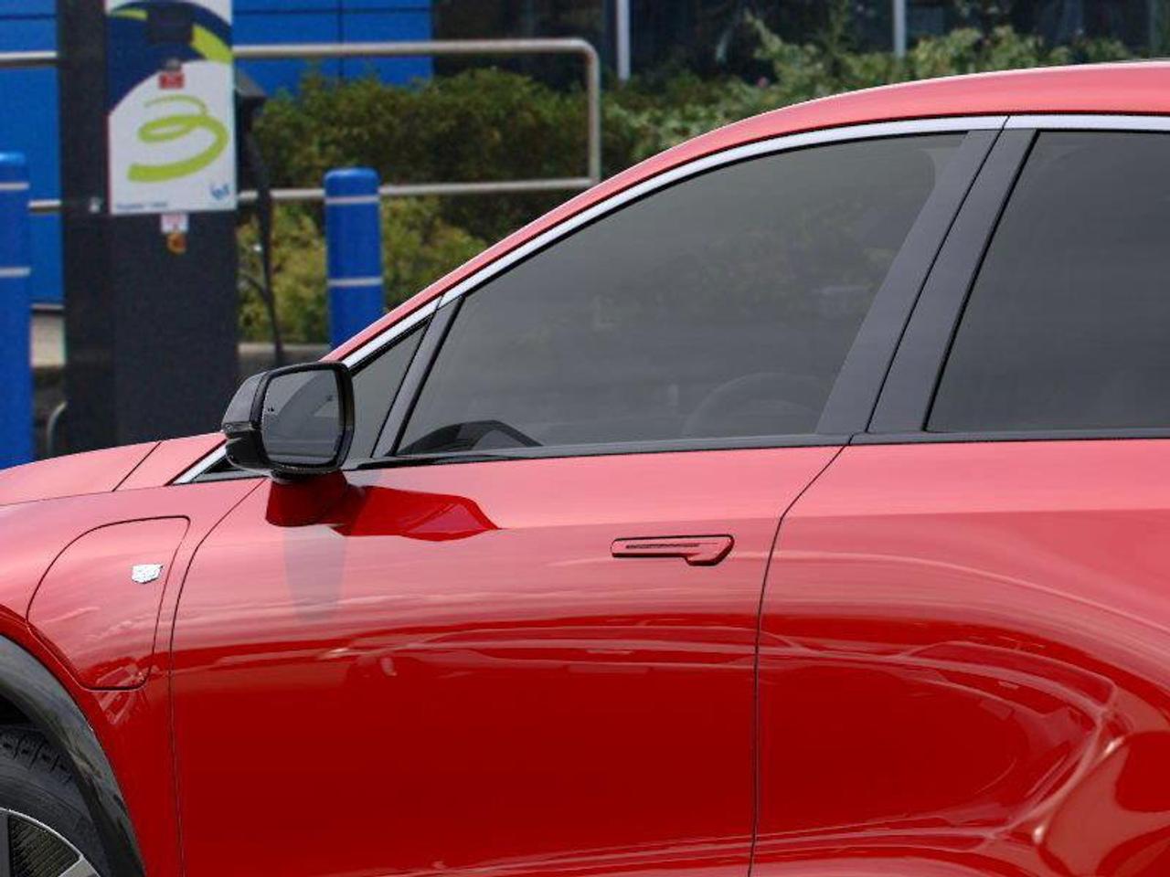 2026 Cadillac OPTIQ Premium Luxury 4dr Photo