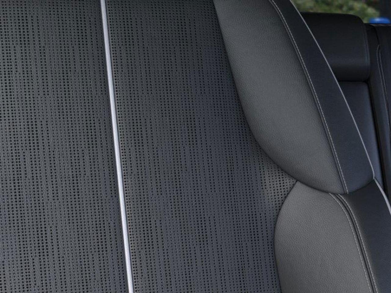 2026 Cadillac OPTIQ Premium Luxury 4dr Photo