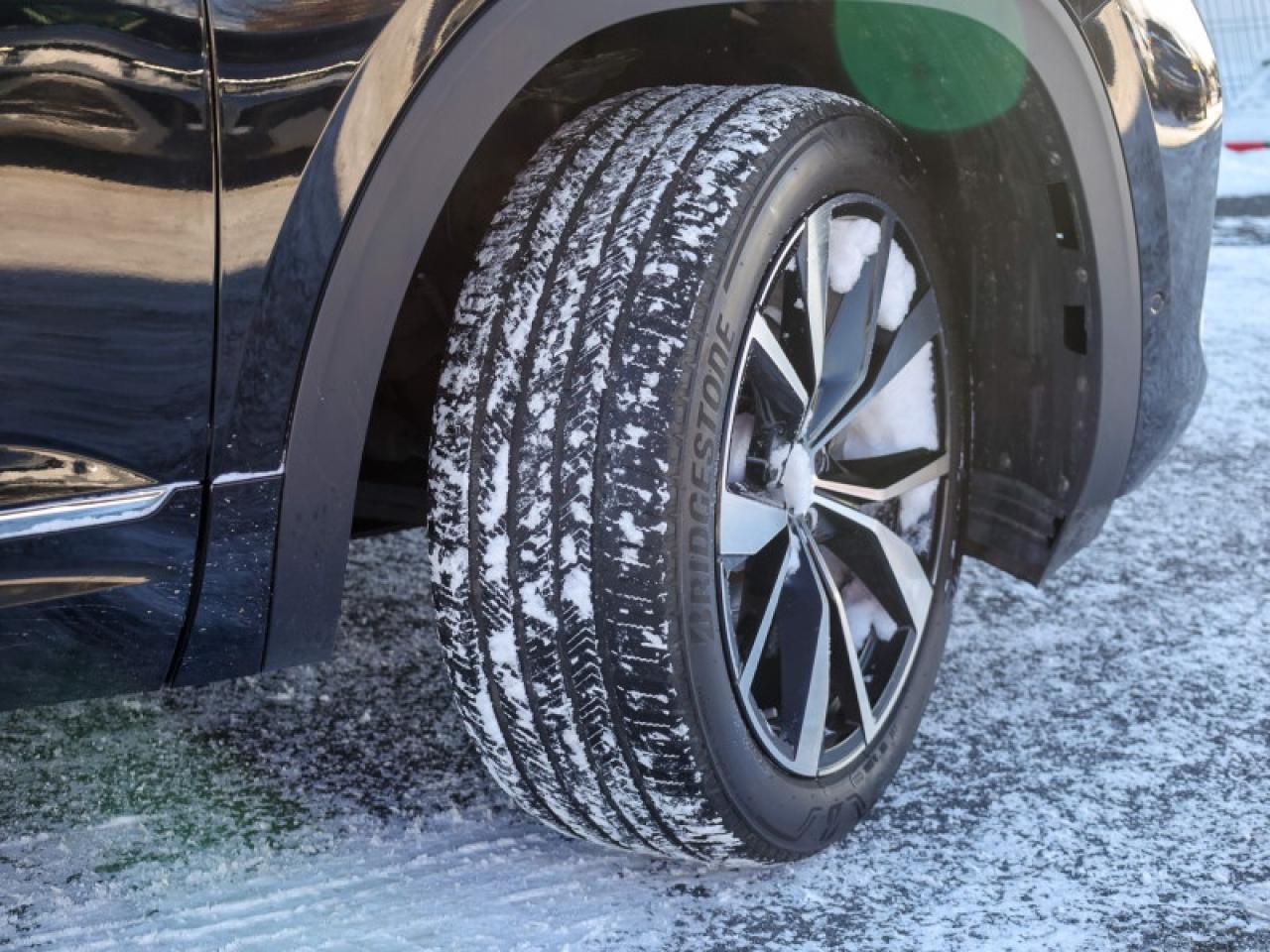 2024 Volkswagen Atlas Execline 2.0 TSI Photo