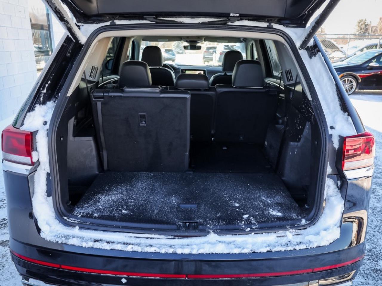 2024 Volkswagen Atlas Execline 2.0 TSI Photo