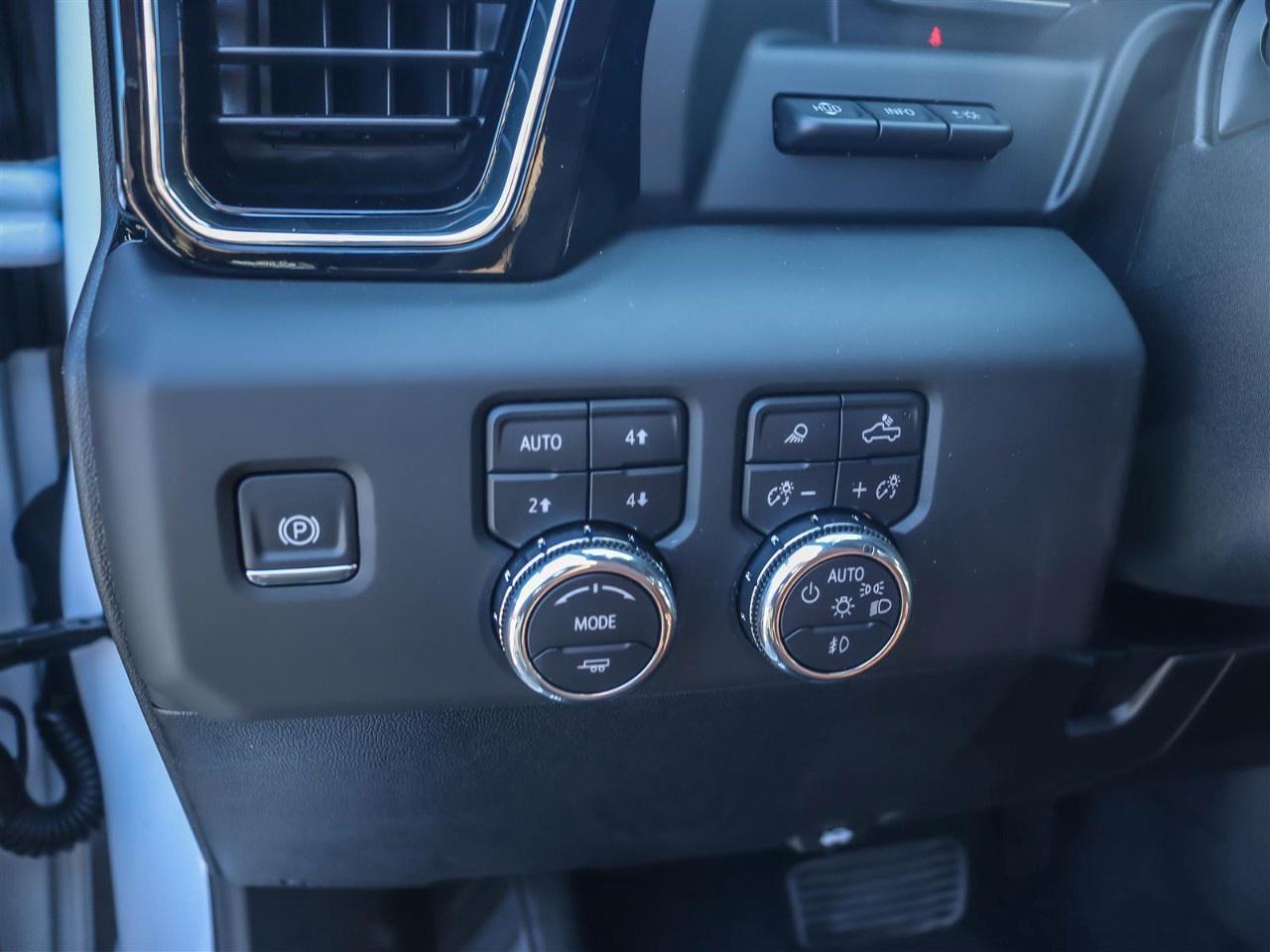 2025 GMC SIERRA 2500HD 4WD Crew Cab Standard Box Denali Ultimate Photo