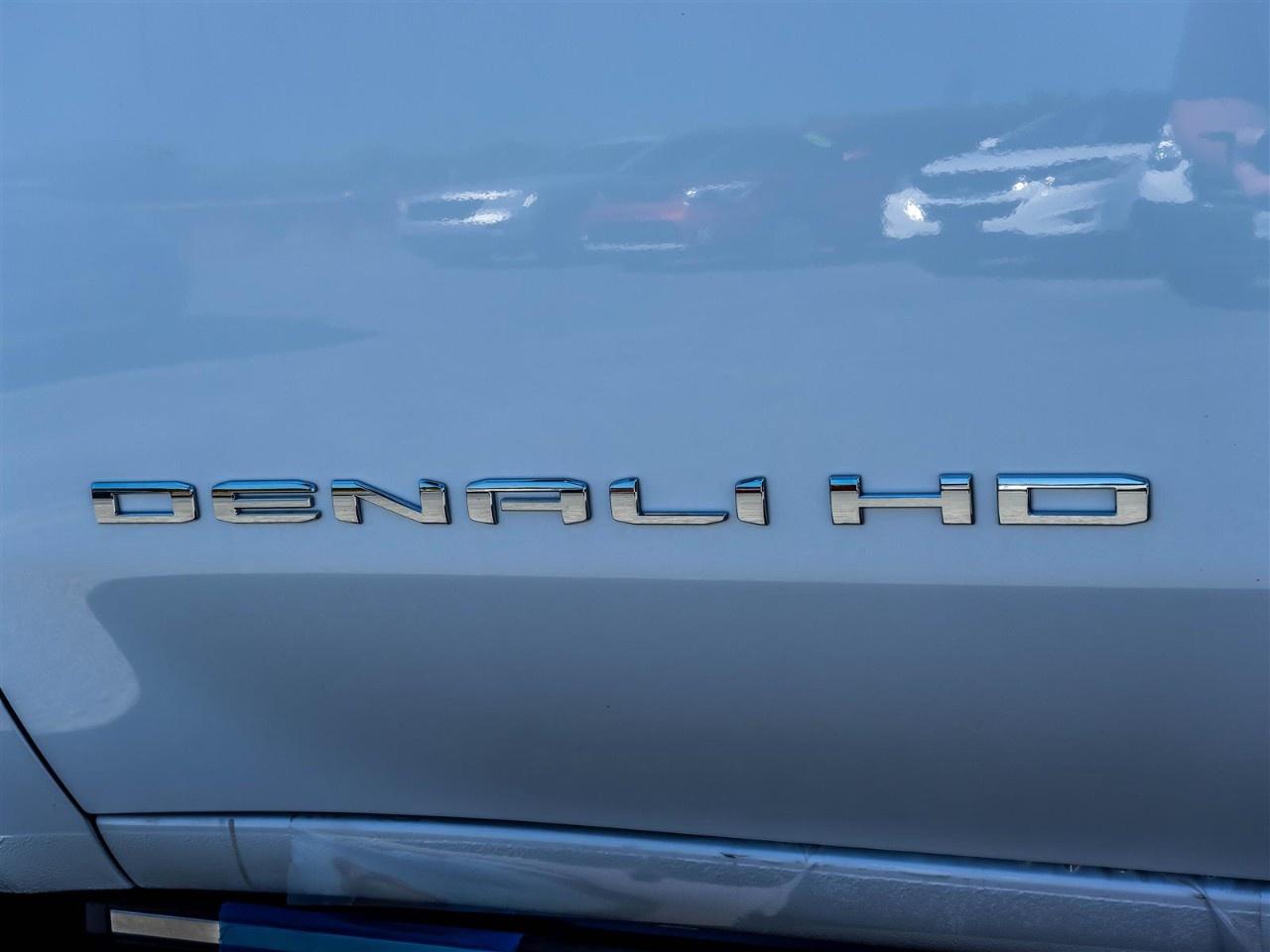 2025 GMC SIERRA 2500HD 4WD Crew Cab Standard Box Denali Ultimate Photo