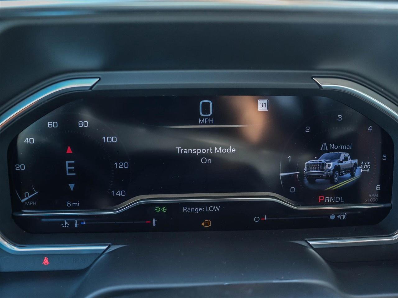 2025 GMC SIERRA 2500HD 4WD Crew Cab Standard Box Denali Ultimate Photo