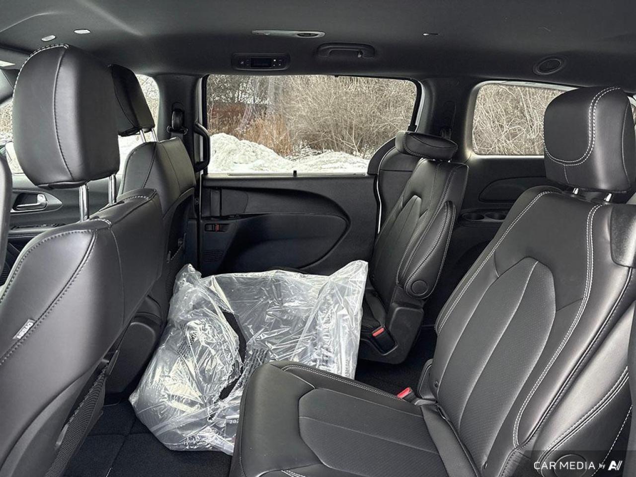 2026 Chrysler Grand Caravan SXT Front-Wheel Drive Passenger Van Photo