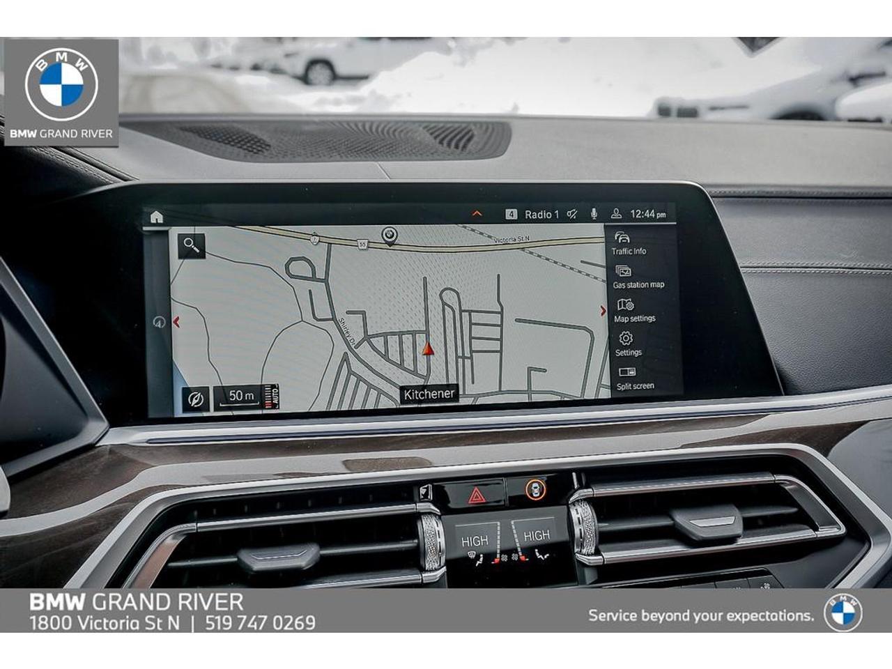 2022 BMW X6 xDrive40i 4dr All-Wheel Drive Sports Activity Coupe Photo