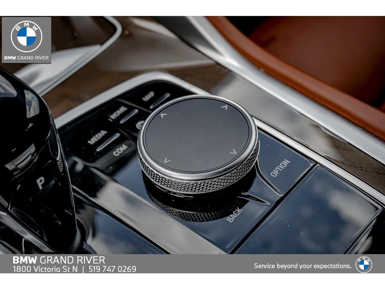 2022 BMW X6 xDrive40i 4dr All-Wheel Drive Sports Activity Coupe Photo
