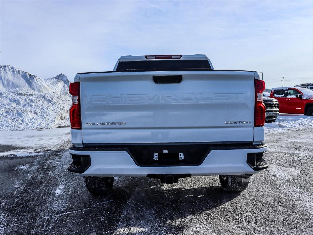 2026 Chevrolet Silverado 1500 Crew Cab Short Box 4-Wheel Drive Custom Photo