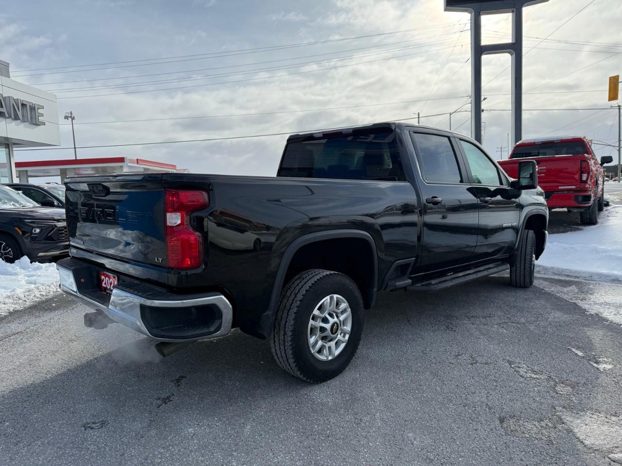 2024 Chevrolet SILVERADO 2500HD 4WD Crew Cab Standard Box LT Photo