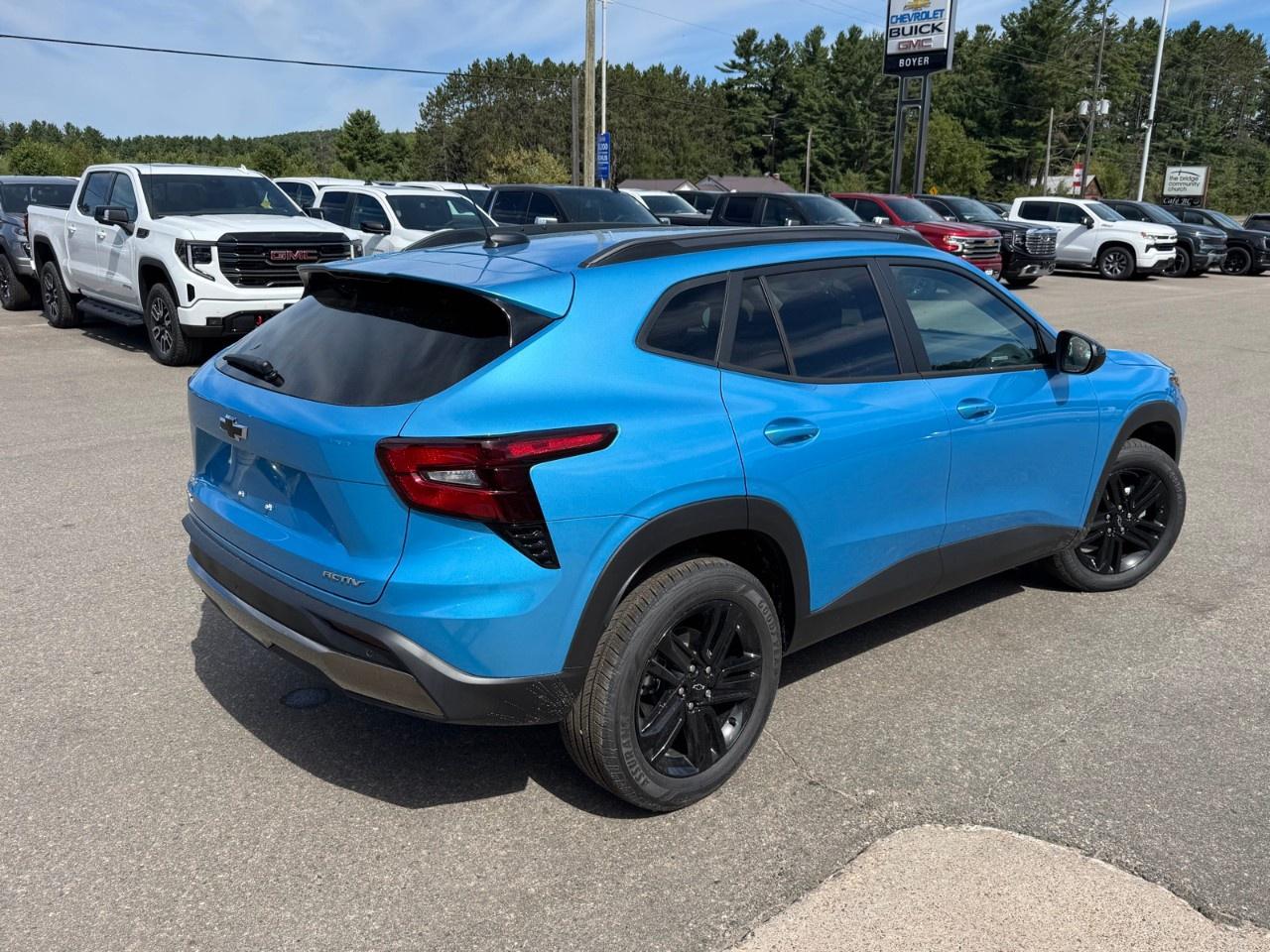 2025 Chevrolet Trax FWD 4dr ACTIV Photo