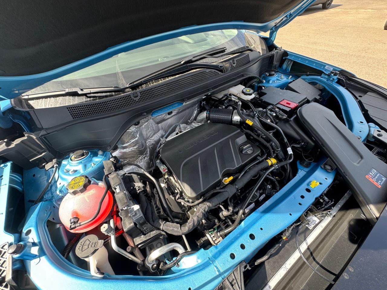 2025 Chevrolet Trax FWD 4dr ACTIV Photo