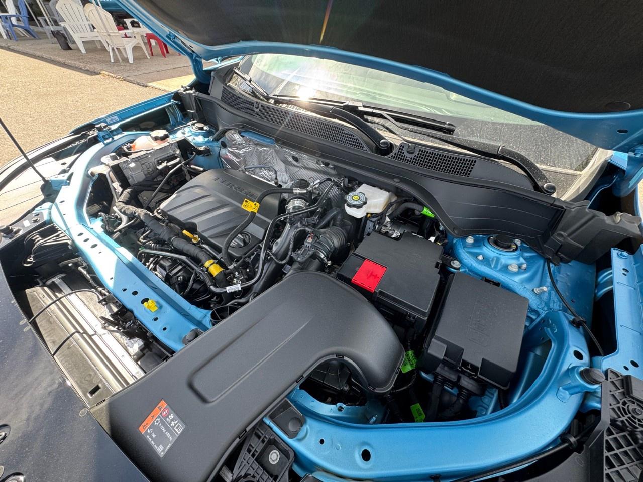 2025 Chevrolet Trax FWD 4dr ACTIV Photo