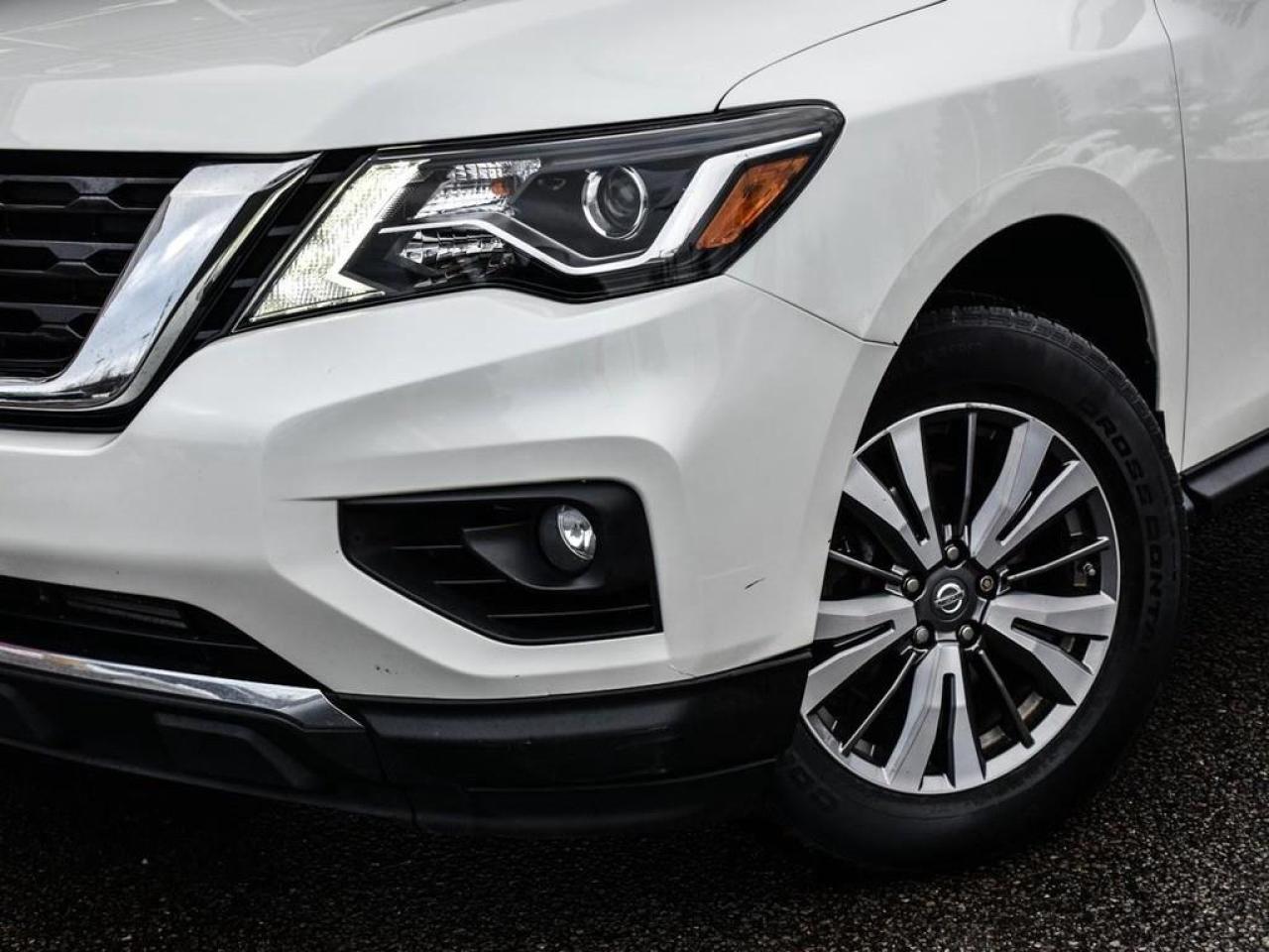 2018 Nissan Pathfinder  Photo