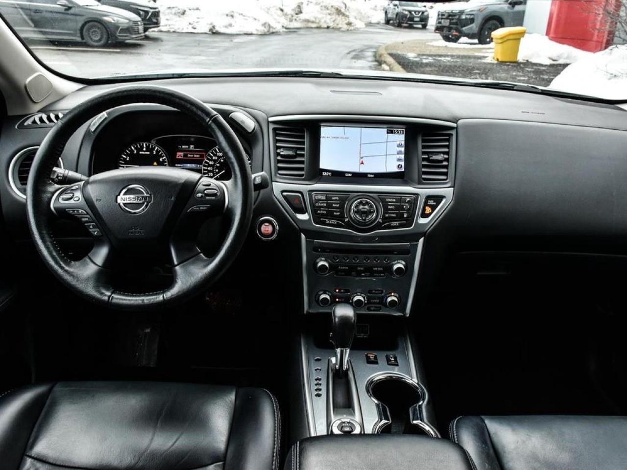 2018 Nissan Pathfinder  Photo