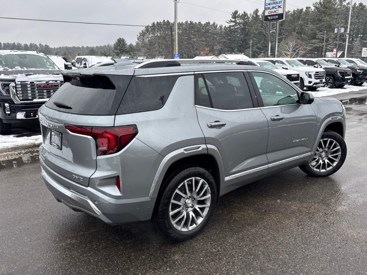 2026 GMC Terrain AWD Denali Photo