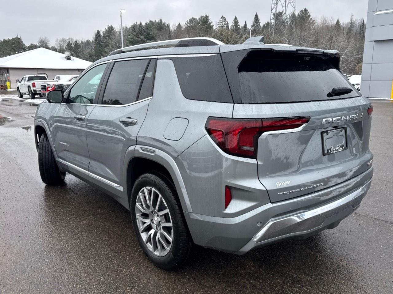 2026 GMC Terrain AWD Denali Photo