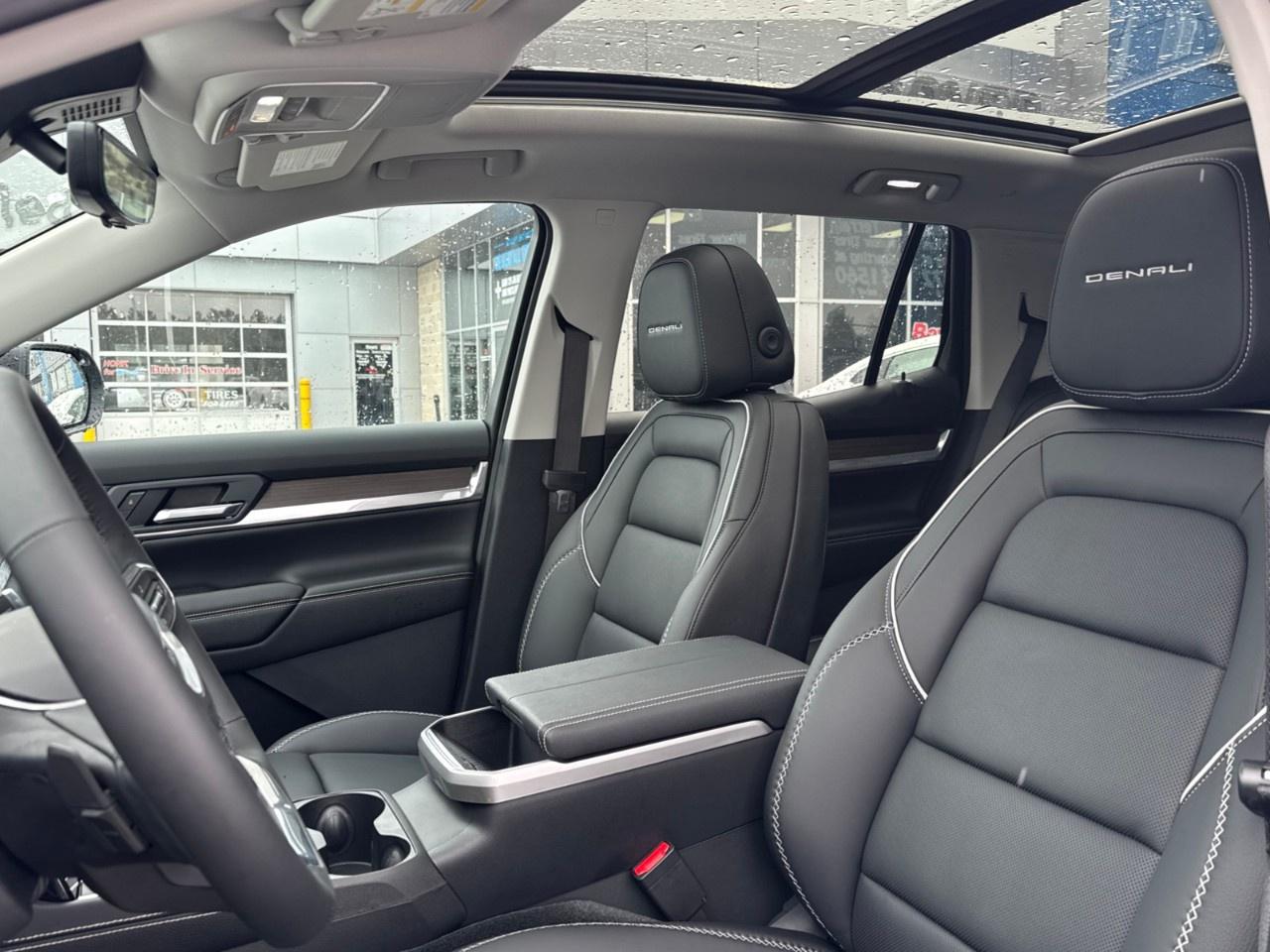 2026 GMC Terrain AWD Denali Photo