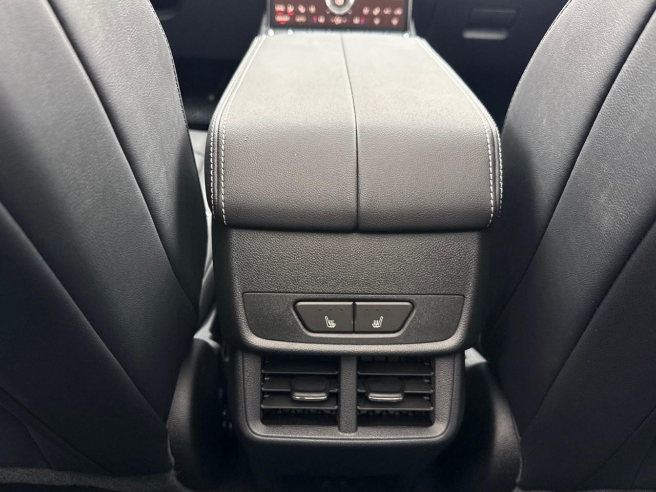 2026 GMC Terrain AWD Denali Photo