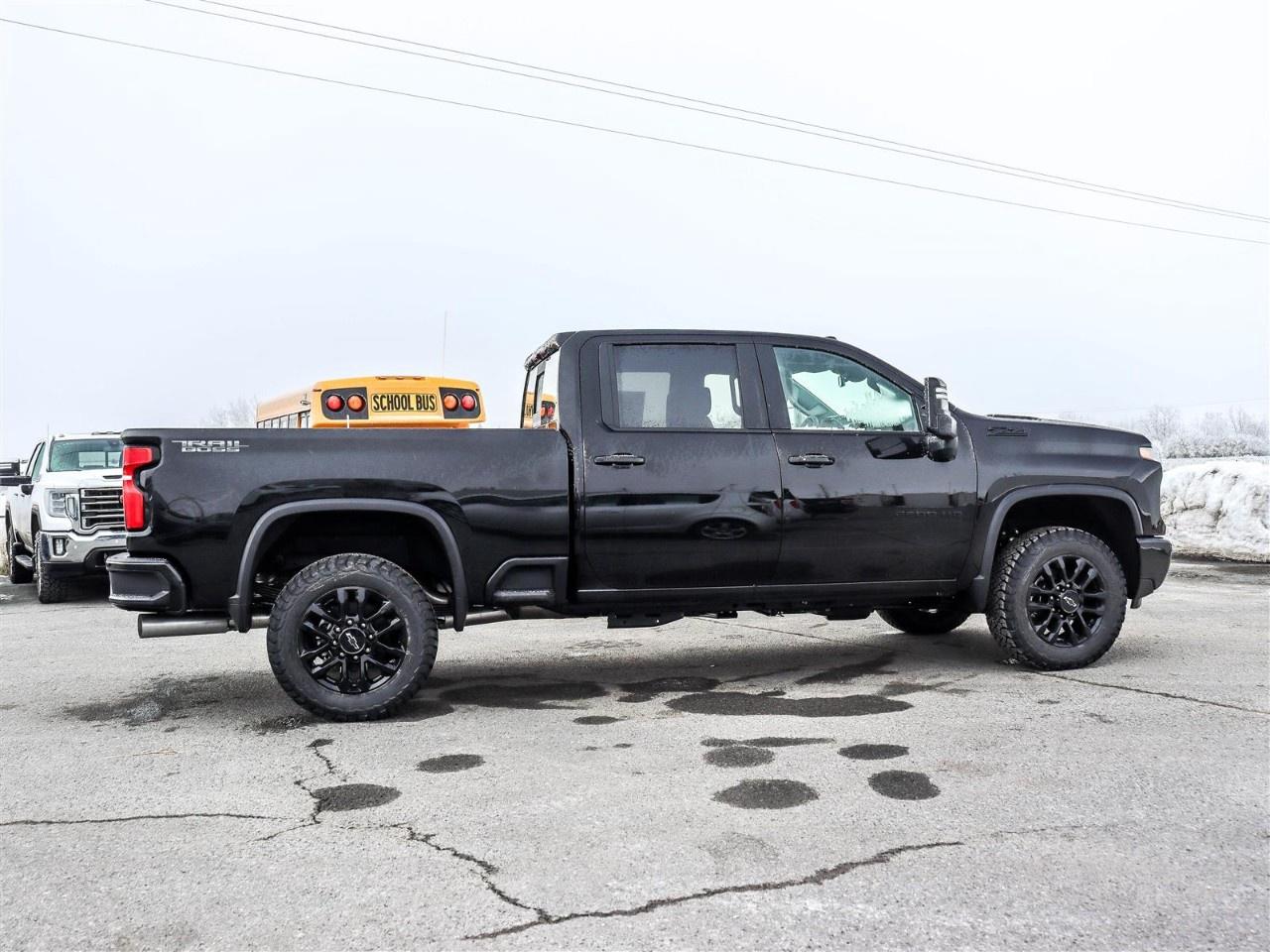 2026 Chevrolet SILVERADO 2500HD 4WD Crew Cab Standard Box LT Photo