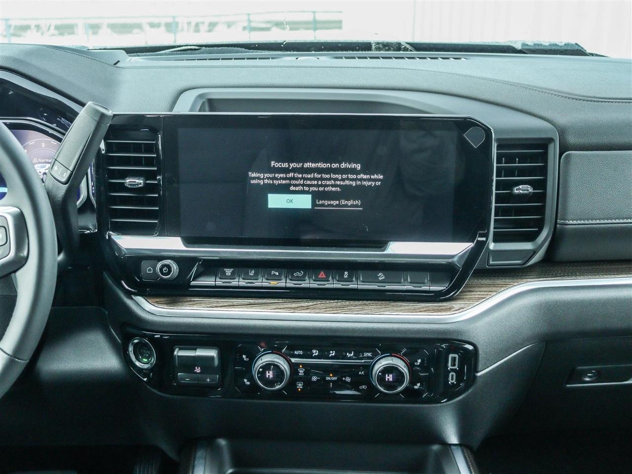 2026 Chevrolet SILVERADO 2500HD 4WD Crew Cab Standard Box LT Photo