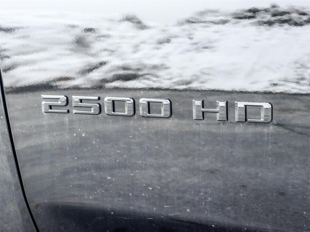 2026 Chevrolet SILVERADO 2500HD 4WD Crew Cab Standard Box LT Photo