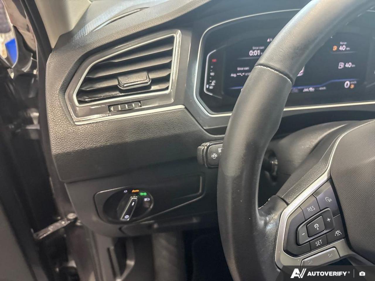 2024 Volkswagen Tiguan Comfortline 4dr All-wheel Drive 4MOTION Photo