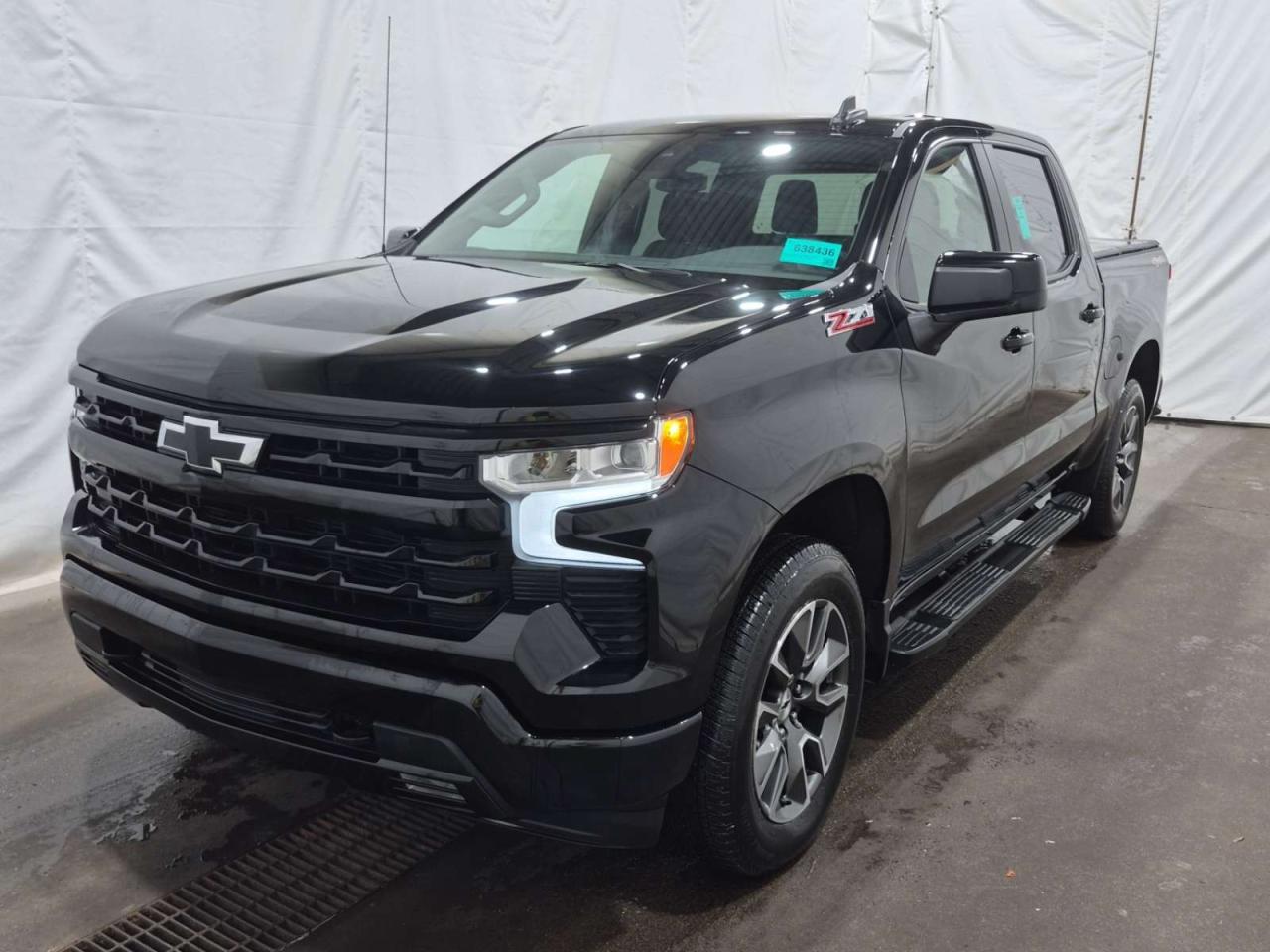 Serving Quinte for 60 years! 43,000 vehicles sold! We are one of Canadas largest independent retailers! High quantity-quality lease returns at live market pricing, best finance rates, rates as low as 6.45%, and no hidden fees. Up to 300 vehicles to choose from in 1 location. The way used car buying should be!