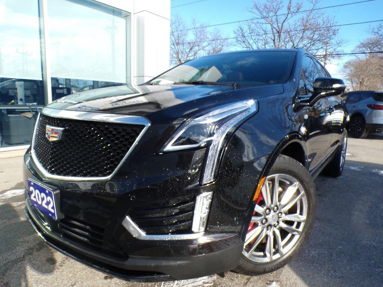 2022 Cadillac XT5 Sport 4dr All-Wheel Drive Photo0