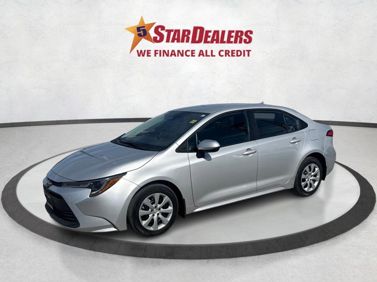 2023 Toyota Corolla LE CLEAN LOW KM MUST SEE WE FINANCE ALL CREDIT! Photo